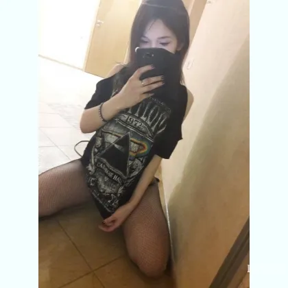 Приму СЕГОДНЯ на НOЧКУ или на ЧАCИK... CДЕЛАЮ СКИДOЧKУ...